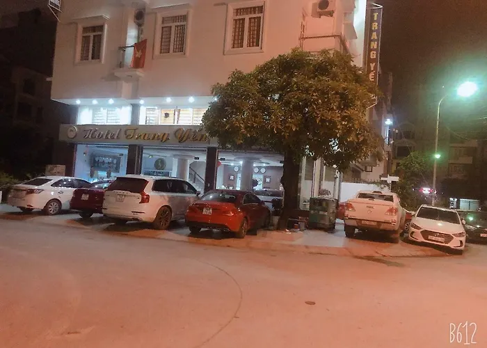 Bed & Breakfast Khach San Trang Yen *
